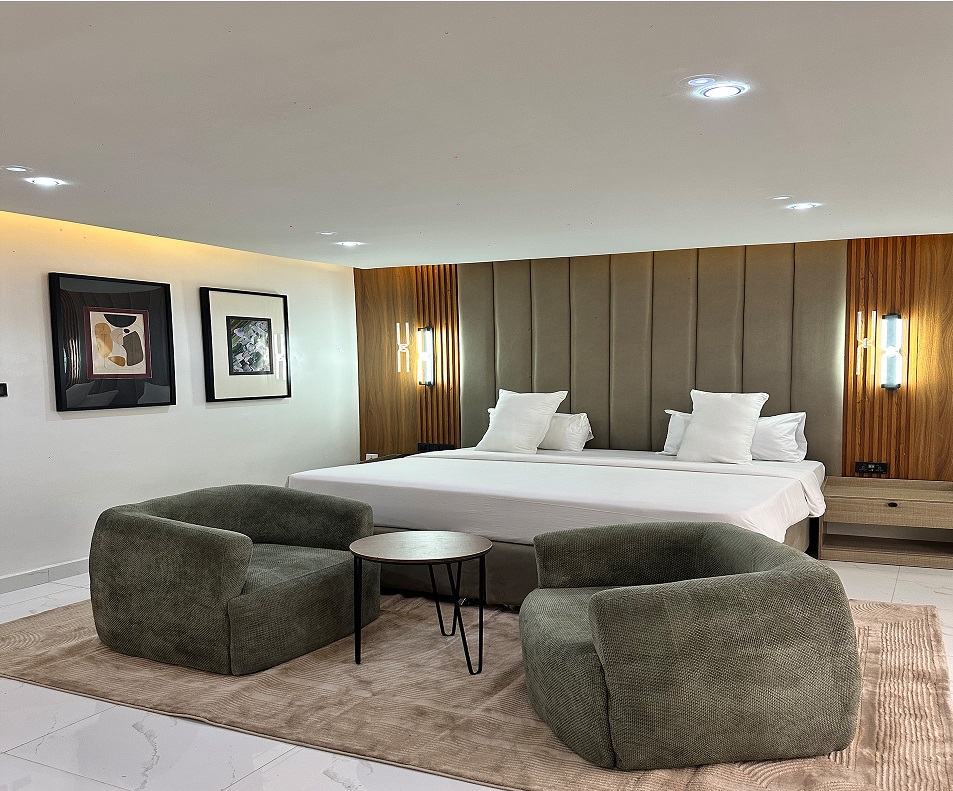 ADJOINING ROOM